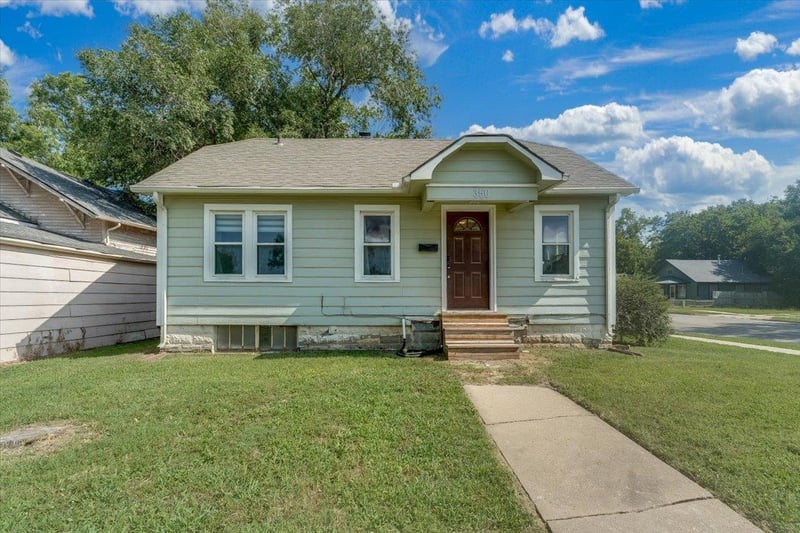 350 Clark Ave, Augusta, KS 67010