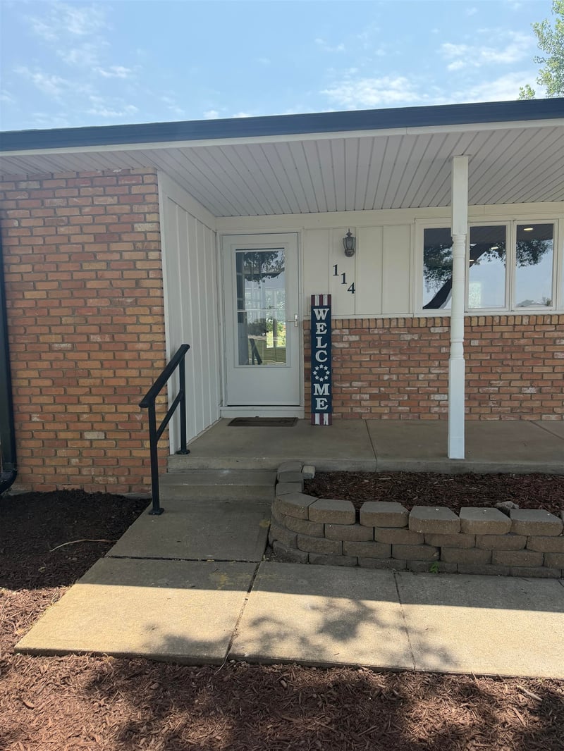114 Wayne Ave, Salina, KS 67401
