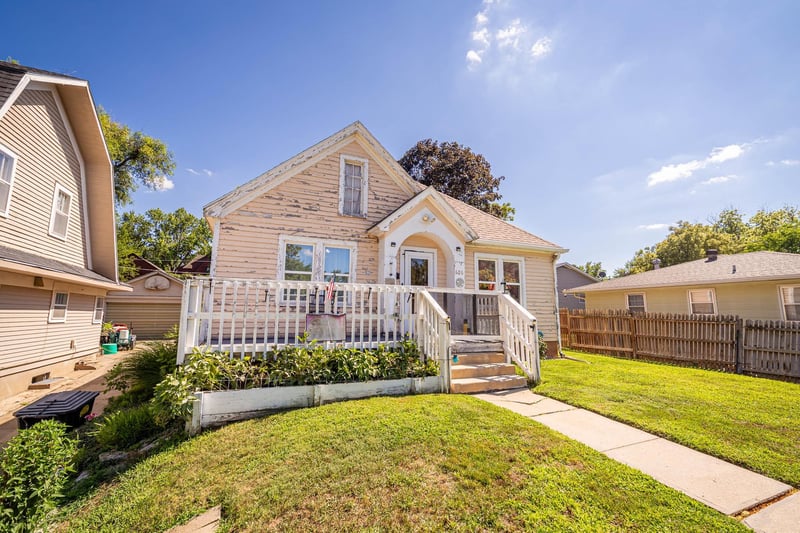 626 9th , Concordia, KS 66901
