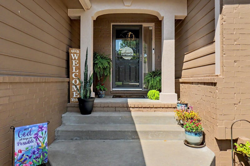 313 Jaax St, Wichita, KS 67235