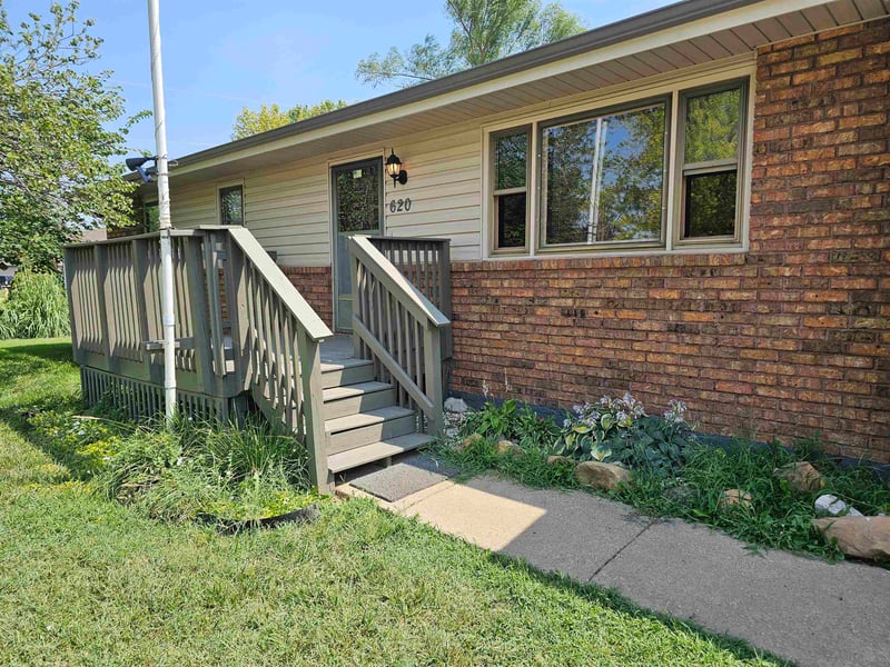 620 Scott Ave, Salina, KS 67401