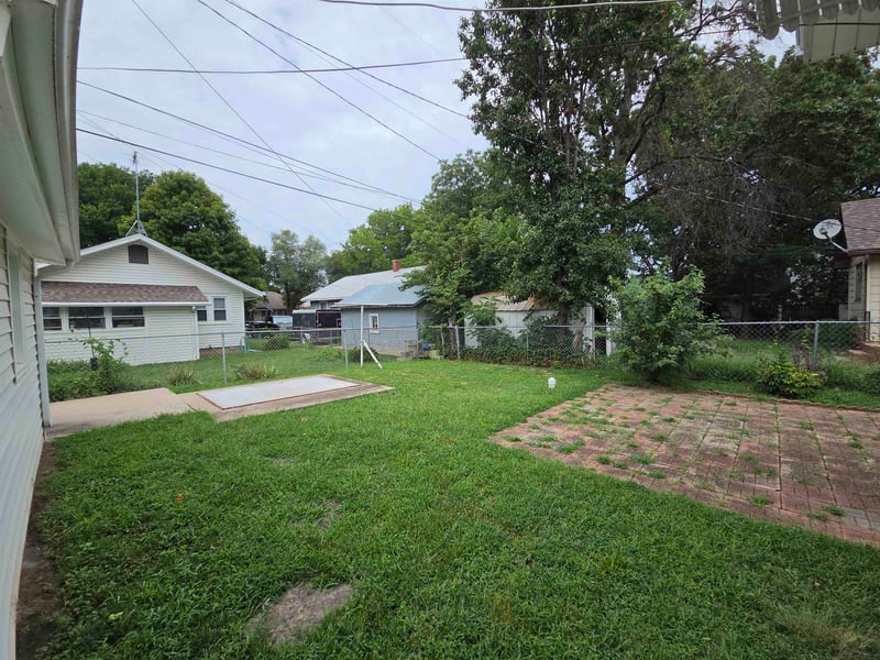 519 Emporia St, El Dorado, KS 67042