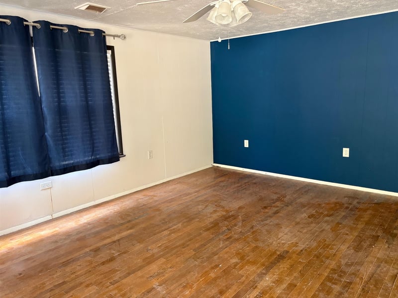601 Richmond Ave, Wichita, KS 67213