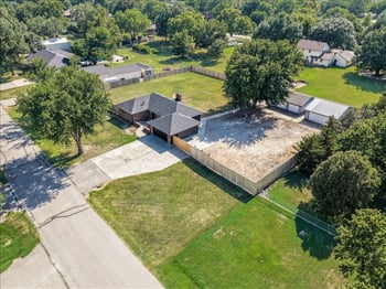 5549 N Athenian, Wichita, KS 67204