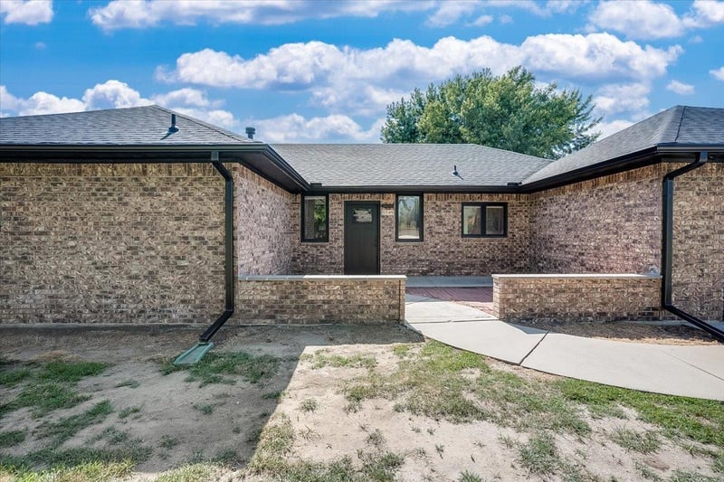 5549 Athenian , Wichita, KS 67204