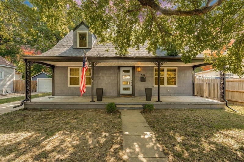 422 Dodge Ave, Wichita, KS 67203