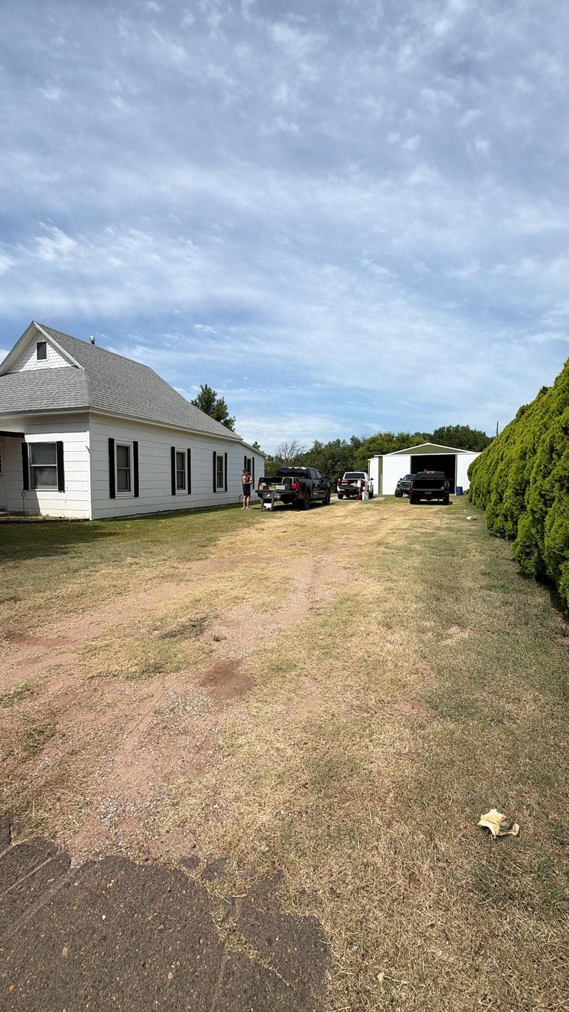 13293 Main , Spivey, KS 67142