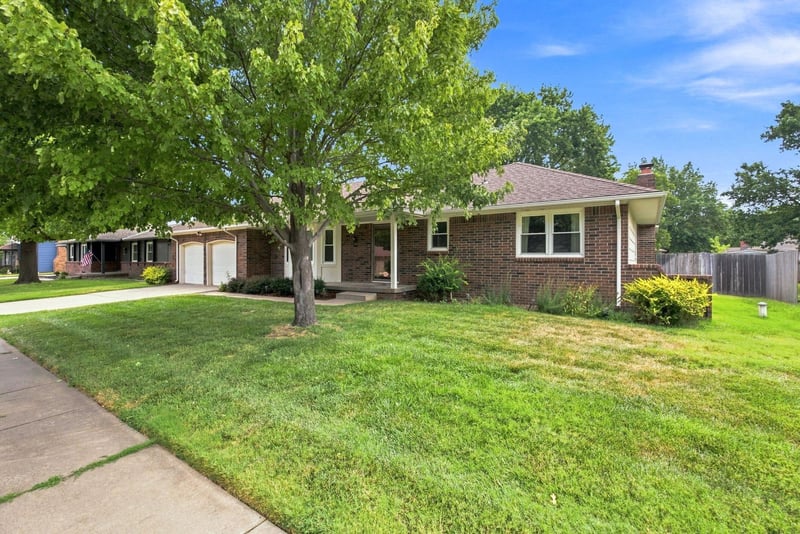 1702 Lark St, Wichita, KS 67212