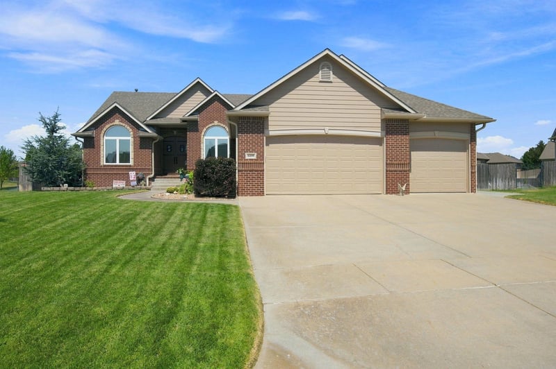 6410 Northwind St, Wichita, KS 67205