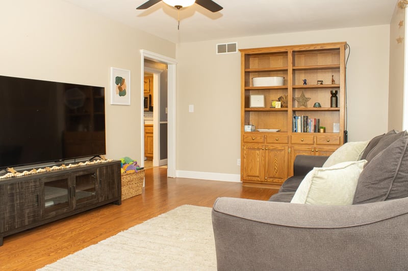 1510 Poplar , Eureka, KS 67045