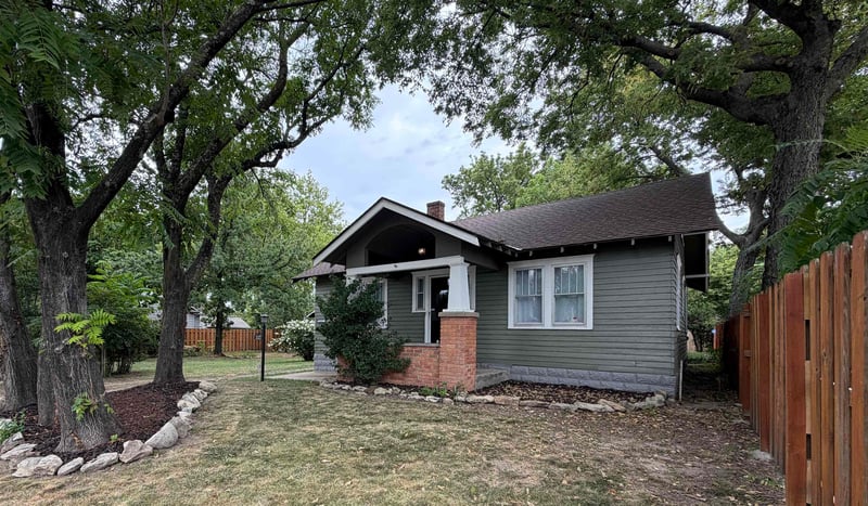 3127 Maple , Wichita, KS 67213