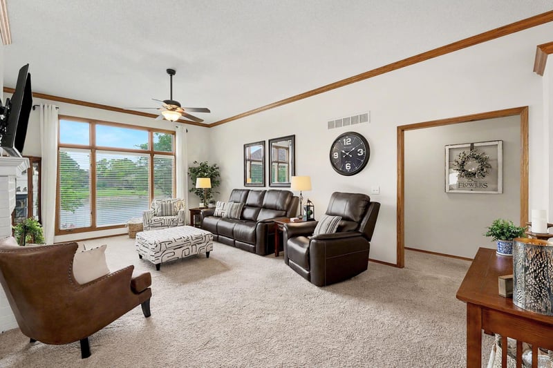 108 N Rainbow Lake Rd, Wichita, KS 67235