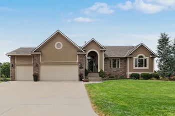 108 N Rainbow Lake Rd, Wichita, KS 67235