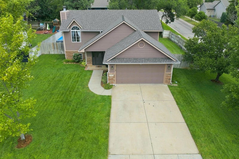 11010 Ryan St, Wichita, KS 67205