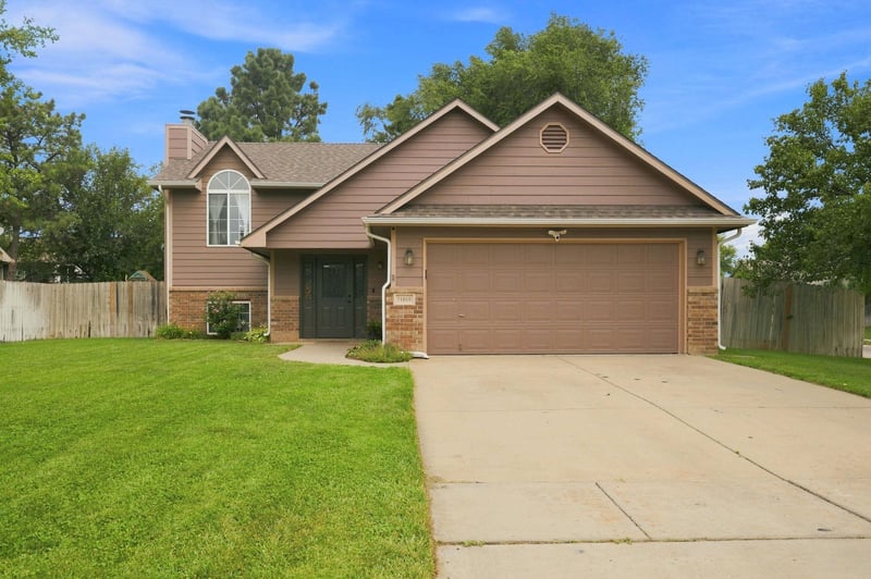 11010 Ryan St, Wichita, KS 67205