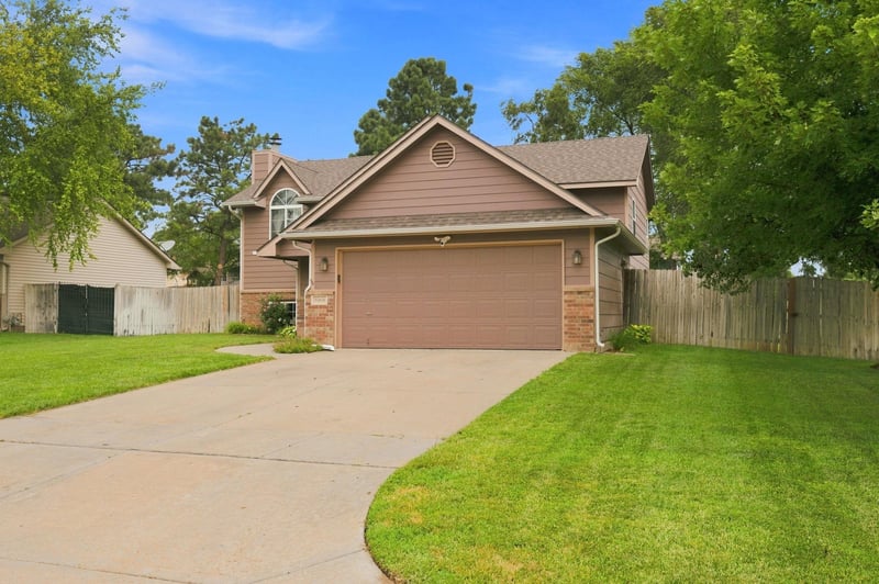 11010 Ryan St, Wichita, KS 67205
