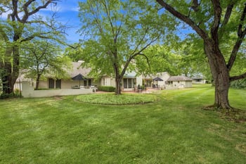 646 N Tara Ln, Wichita, KS 67206