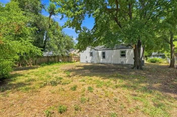 821 S Christine St, Wichita, KS 67218