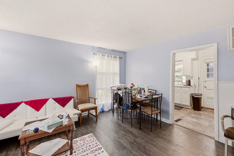 4924 Gilbert St, Wichita, KS 67218