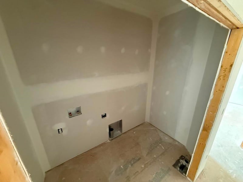 5055 Toben Ct, Bel Aire, KS 67226-1341
