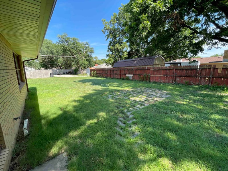 415 Gardner , Wellington, KS 67152