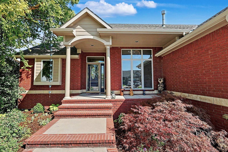 14162 Highland Springs Ct, Wichita, KS 67235