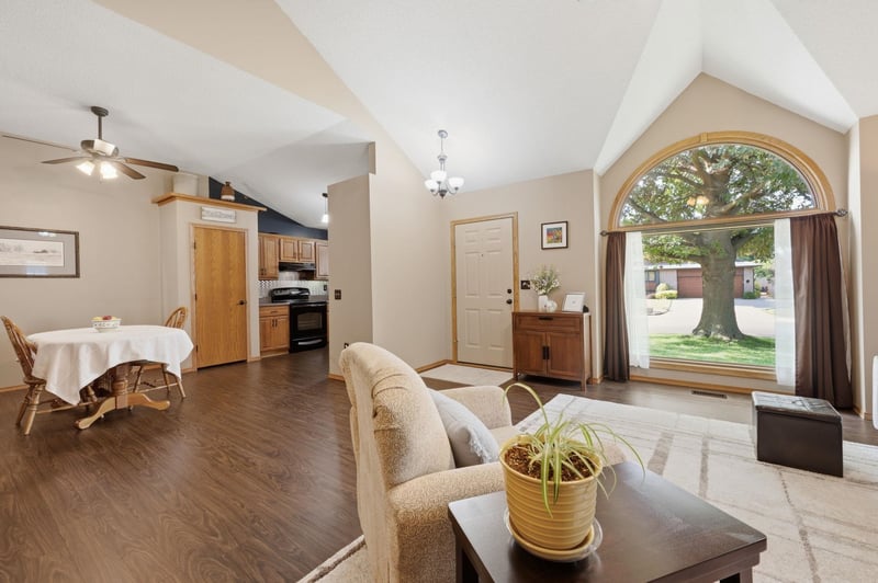10810 Rolling Hills, Wichita, KS 67212