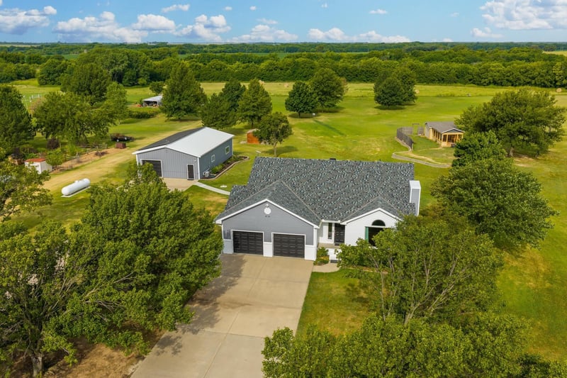 235 Tyler , Wellington, KS 67152