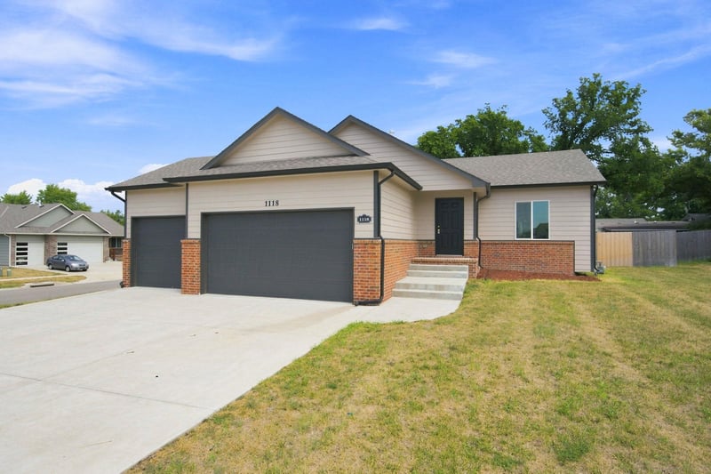 1118 Sontag , Derby, KS 67037