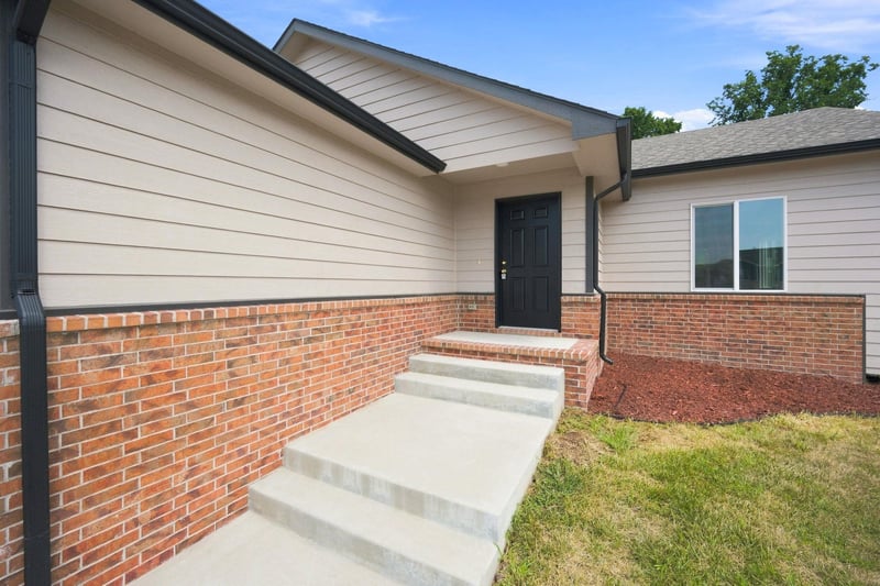 1118 Sontag , Derby, KS 67037