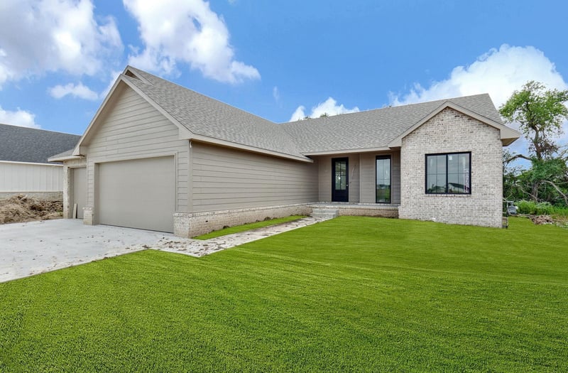 409 Fielding St, Derby, KS 67037
