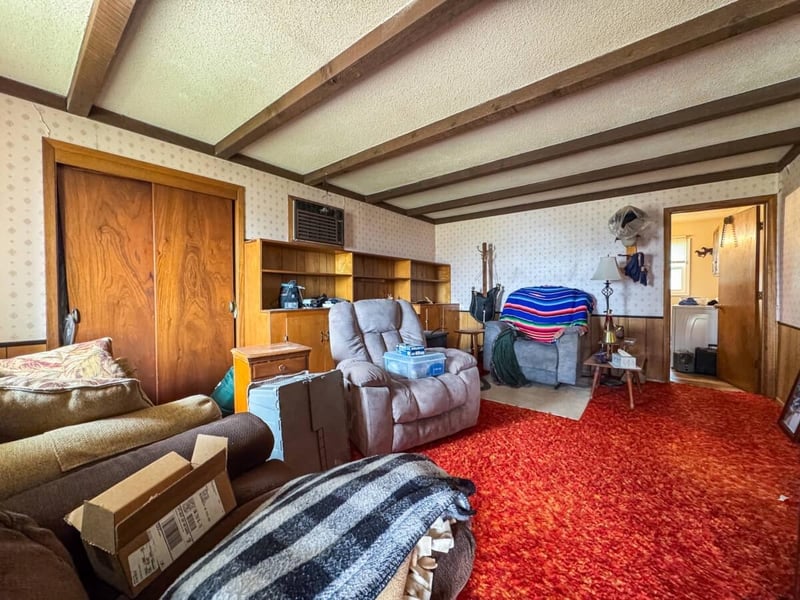 8227 Rock Rd, Walton, KS 67151