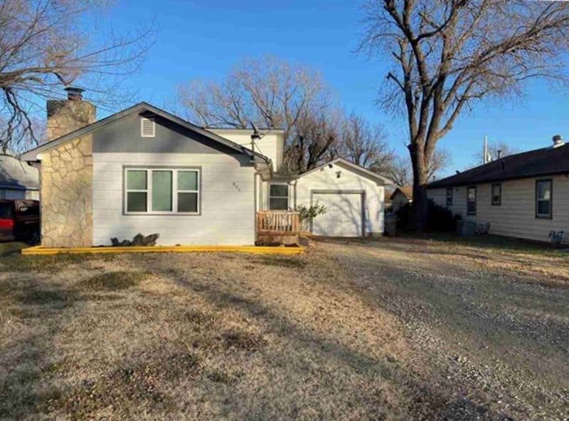206 Poplar , Douglass, KS 67039