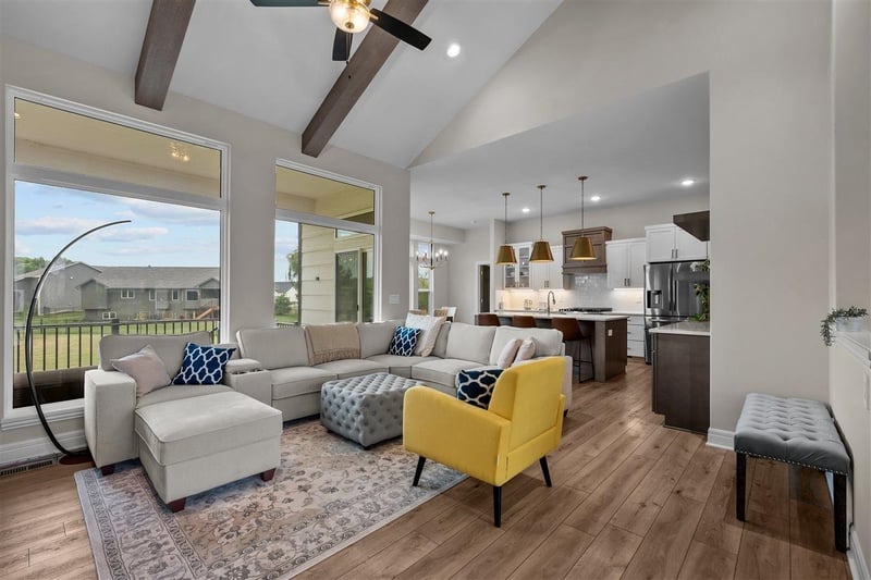 4909 Emerald Ct, Maize, KS 67101-8716