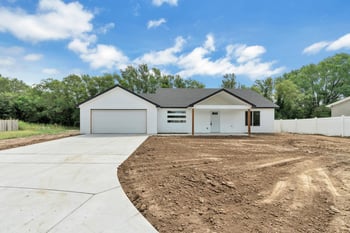 4612 S Edwards Cir, Wichita, KS 67217