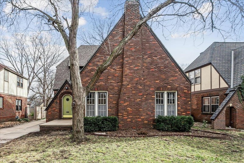 1506 Woodrow Ave, Wichita, KS 67203