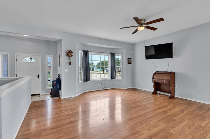 10817 Funston , Wichita, KS 67207