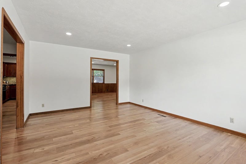 2033 Gow , Wichita, KS 67203