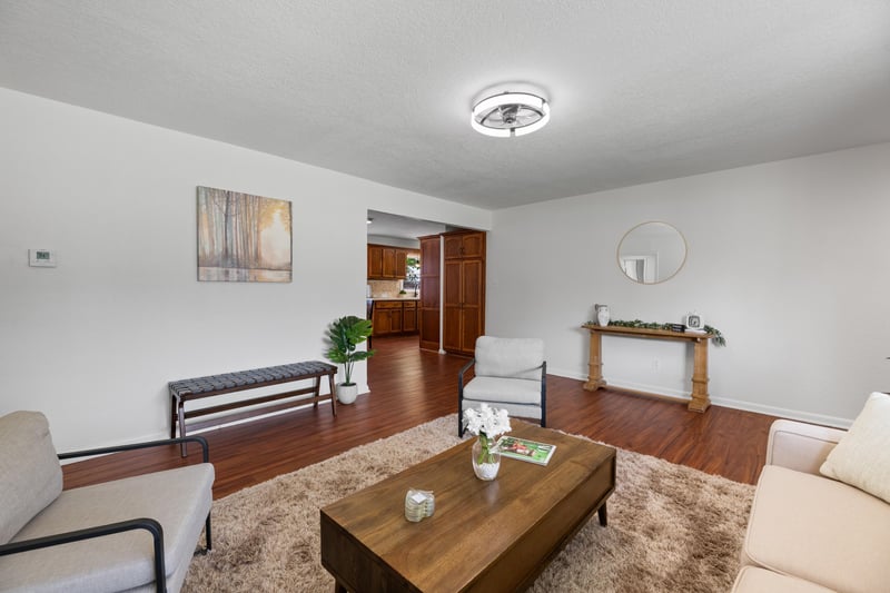 239 Hungerford Ave, Haysville, KS 67060