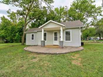 603 Walnut St, Newton, KS 67114