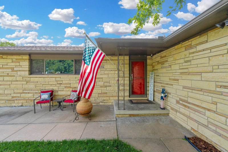 3316 Clarence , Wichita, KS 67204