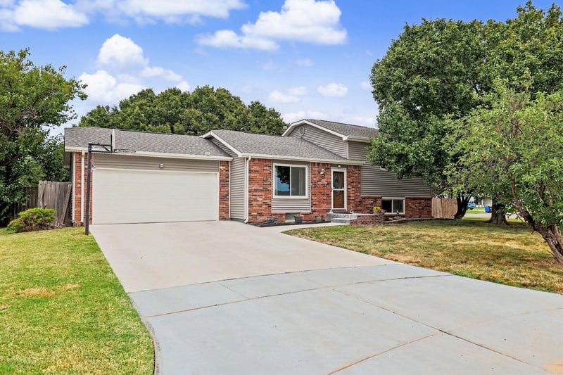 3227 Longfellow , Wichita, KS 67226