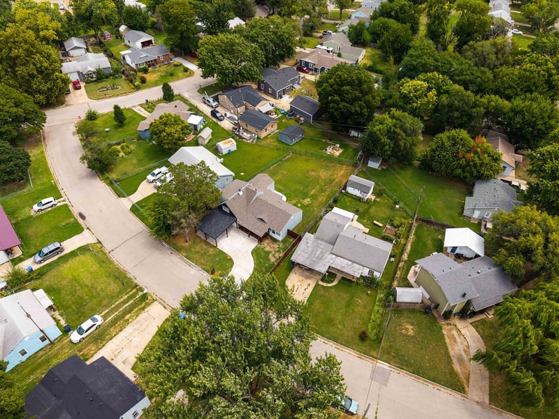 6536 Marion Dr, Wichita, KS 67217