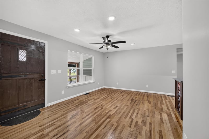 6536 Marion Dr, Wichita, KS 67217