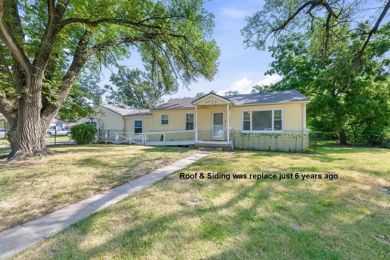 4204 Bartlow Dr, Wichita, KS 67217