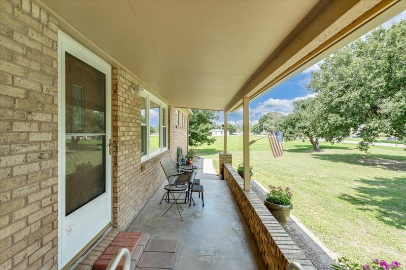1421 E 55th, Wichita, KS 67216