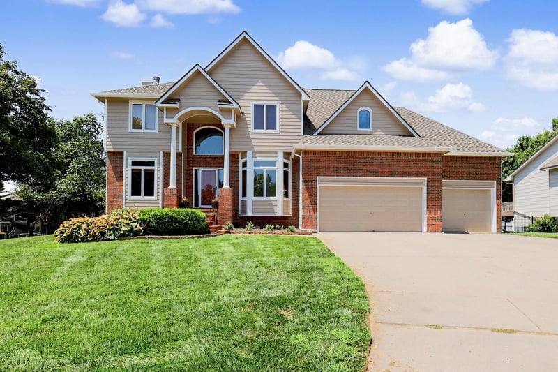 1256 N Hickory Creek Ct, Wichita, KS 67235