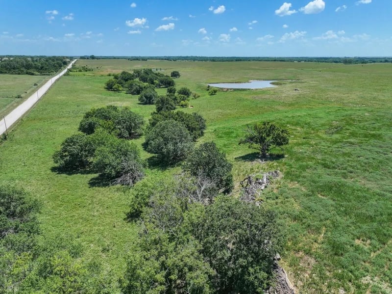000 200th St, Douglass, KS 67039