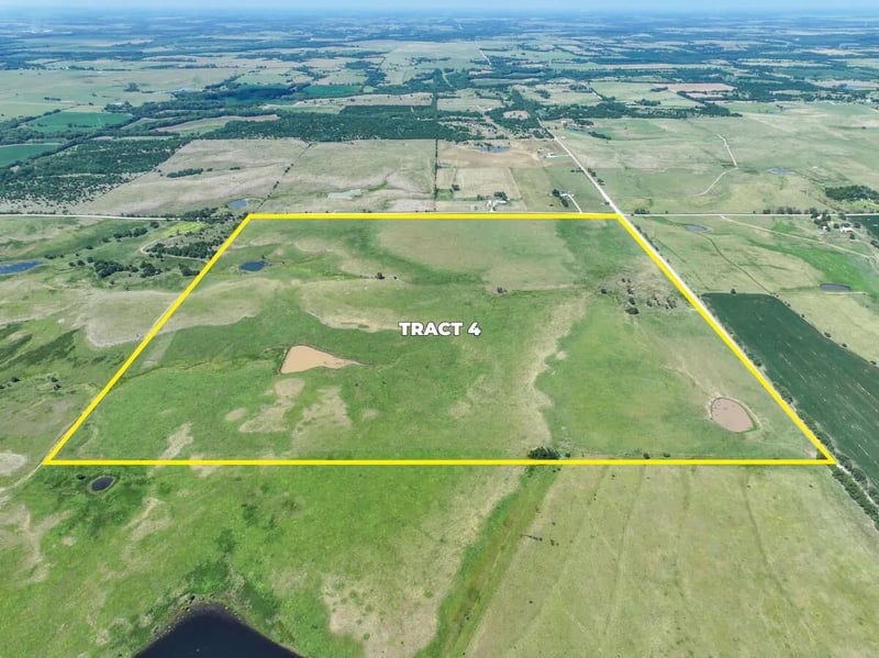 000 Shumway Rd, Douglass, KS 67039