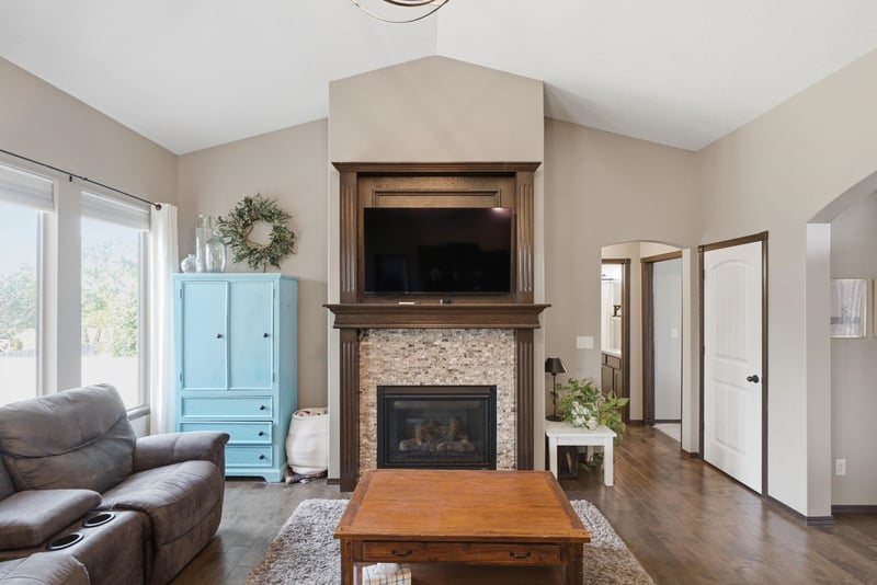 11007 Hampton Lakes St, Maize, KS 67101-3780